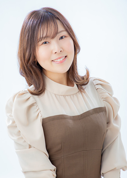 画像：タレント_かとう まりな_顔写真